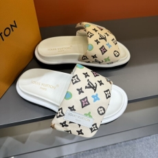 Louis Vuitton Slippers